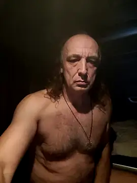 Snapshot of aleksis1313 chatting on March 9, 2025, 8:31 pm aleksis1313 online show from March 9, 2025, 8:31 pm