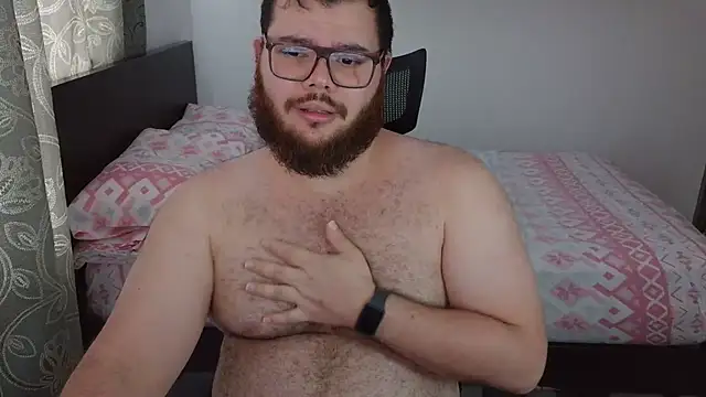 Edmund98 online show from December 5, 2025, 5:44 pm