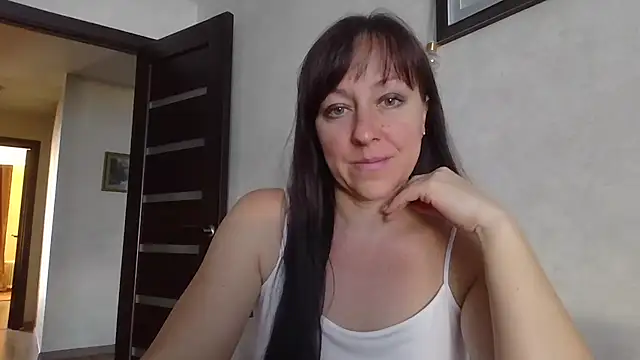 Snapshot of CarolinaReaperRed chatting on September 11, 2025, 6:02 am CarolinaReaperRed online show from September 11, 2025, 6:02 am