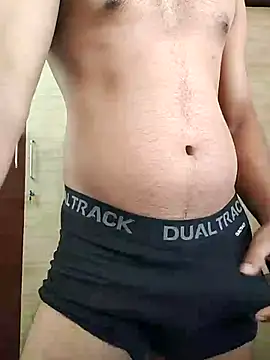 Snapshot of RightFielder chatting on December 1, 2025, 4:35 am RightFielder online show from December 1, 2025, 4:35 am