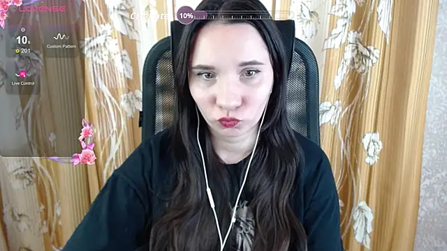 Snapshot of KateForLove chatting on October 1, 2025, 1:04 pm KateForLove online show from October 1, 2025, 1:04 pm