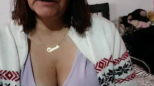 Snapshot of BiancaSteel chatting on January 11, 2026, 6:04 pm BiancaSteel online show from January 11, 2026, 6:04 pm