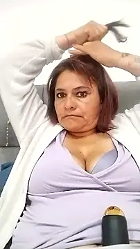 Snapshot of BiancaSteel chatting on December 3, 2025, 12:48 pm BiancaSteel online show from December 3, 2025, 12:48 pm