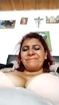 Snapshot of BiancaSteel chatting on November 9, 2025, 4:05 am BiancaSteel online show from November 9, 2025, 4:05 am