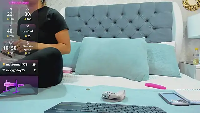 AlexiahCollinss online show from March 12, 2025, 6:32 pm