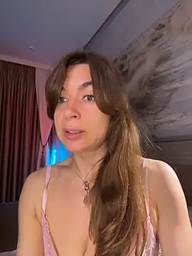Mary Kiitty online show from June 11, 2026, 12:13 pm