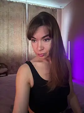 Snapshot of Mary_Kiitty chatting on November 17, 2025, 11:47 am Mary Kiitty online show from November 17, 2025, 11:47 am