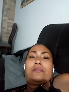 Ariana Rodriguez online show from October 4, 2025, 2:24 am