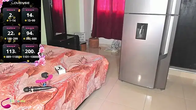 Snapshot of Shaday_sm1th chatting on February 20, 2026, 1:24 pm Shaday sm1th online show from February 20, 2026, 1:24 pm