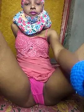 Cutesoma01 online show from February 19, 2026, 4:04 pm