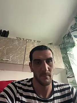 Snapshot of Anthopassif84 chatting on November 6, 2025, 11:25 am Anthopassif84 online show from November 6, 2025, 11:25 am