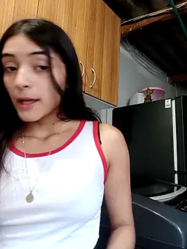 Snapshot of Valen_Person chatting on October 21, 2025, 9:14 pm Valen Person online show from October 21, 2025, 9:14 pm