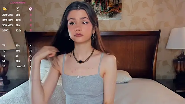 CathrynCovil online show from November 21, 2025, 7:51 am