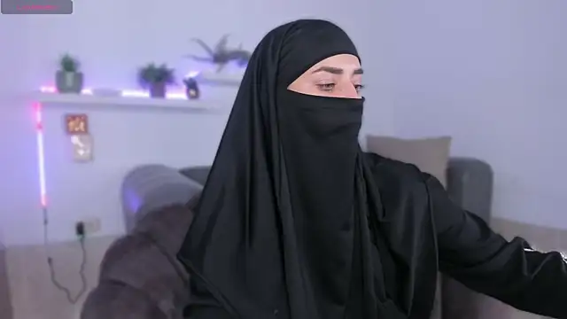 Snapshot of salma_arabicc chatting on July 24, 2026, 4:19 am salma arabicc online show from July 24, 2026, 4:19 am