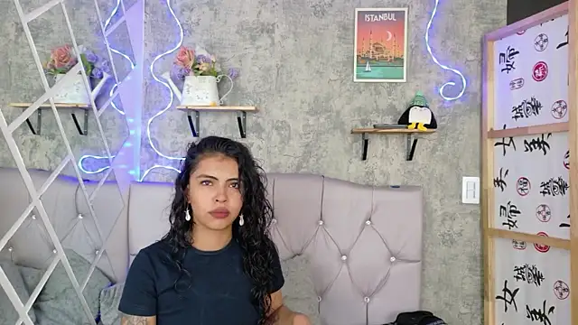 Devil AliceXo online show from April 8, 2026, 10:11 pm