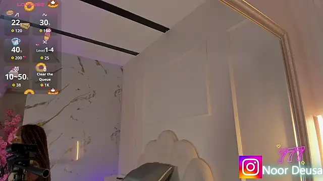 Candaceoweens online show from May 20, 2026, 4:31 am