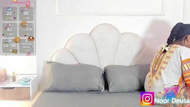 Candaceoweens online show from April 7, 2026, 4:14 am