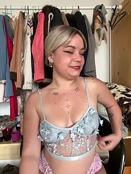Biana Fernan online show from June 10, 2026, 12:28 pm