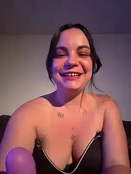 Biana Fernan online show from June 9, 2026, 10:00 pm
