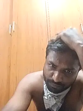 Snapshot of Tn_localboy69 chatting on March 4, 2025, 8:49 pm Tn localboy69 online show from March 4, 2025, 8:49 pm