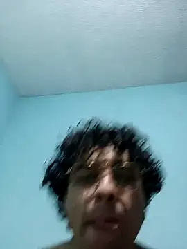 Snapshot of DocPepino chatting on September 25, 2025, 3:56 am DocPepino online show from September 25, 2025, 3:56 am