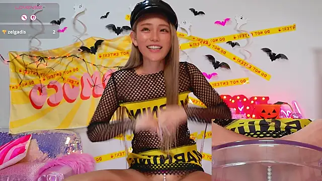 -LOCOMOCO- online show from November 6, 2025, 10:19 am