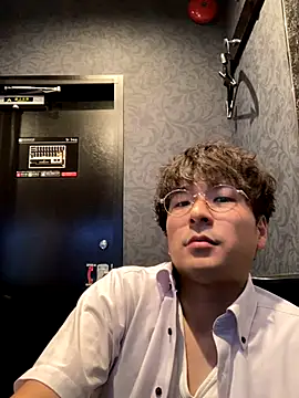 Snapshot of waka3232 chatting on September 24, 2025, 11:39 am waka3232 online show from September 24, 2025, 11:39 am