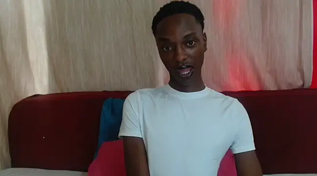 DarkTwink20 online show from March 18, 2025, 9:56 am