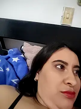 Snapshot of mialorents chatting on February 28, 2026, 2:00 am mialorents online show from February 28, 2026, 2:00 am