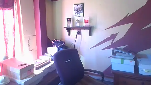 Snapshot of HunkofRock chatting on February 16, 2026, 5:22 pm HunkofRock online show from February 16, 2026, 5:22 pm