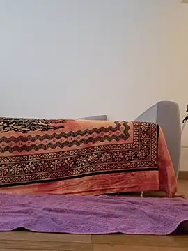 Maracujand80 online show from April 4, 2026, 12:01 pm