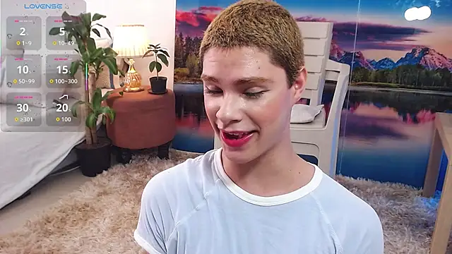 Snapshot of juanes_puthee chatting on October 15, 2025, 7:11 pm juanes puthee online show from October 15, 2025, 7:11 pm