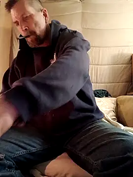 jimbosex6969 online show from February 14, 2026, 10:04 am