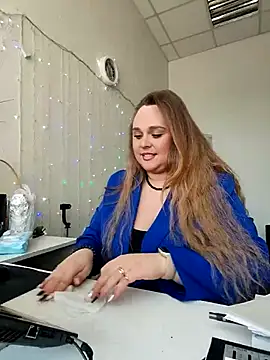 Snapshot of Juicy_PeachLux chatting on April 22, 2026, 5:58 am Juicy PeachLux online show from April 22, 2026, 5:58 am