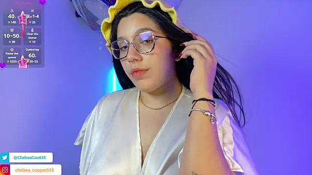 Snapshot of chelsea__coo chatting on March 15, 2025, 4:24 am chelsea  coo online show from March 15, 2025, 4:24 am