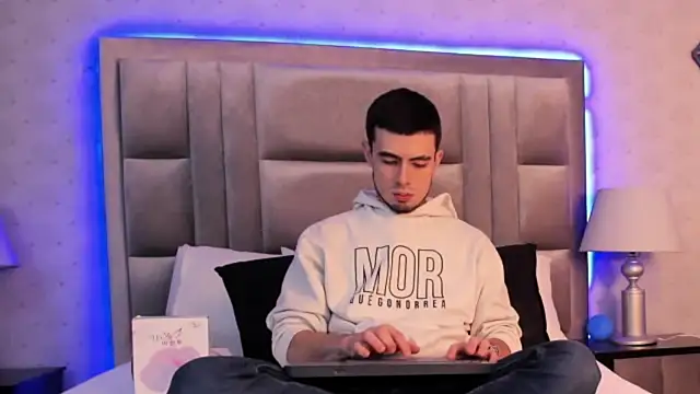 CejotaFoster online show from March 5, 2025, 7:49 pm