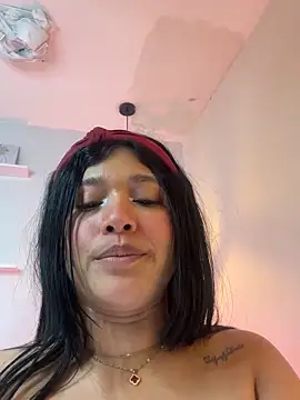 Snapshot of grace_tom chatting on March 18, 2026, 4:30 pm grace tom online show from March 18, 2026, 4:30 pm