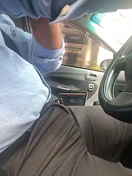 Snapshot of dam-her-boy chatting on February 3, 2026, 7:02 am dam-her-boy online show from February 3, 2026, 7:02 am