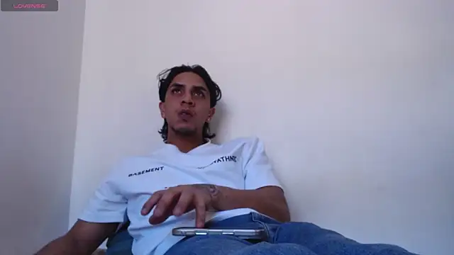 Snapshot of Monkey_uchiha777 chatting on May 31, 2026, 7:03 pm Monkey uchiha777 online show from May 31, 2026, 7:03 pm