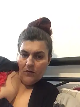 Curvy-Essex-Milf online show from October 11, 2025, 3:46 pm