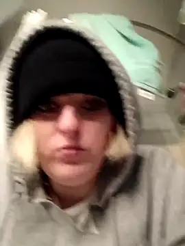 KITTYBOOBOOFUXX online show from November 29, 2025, 10:54 pm