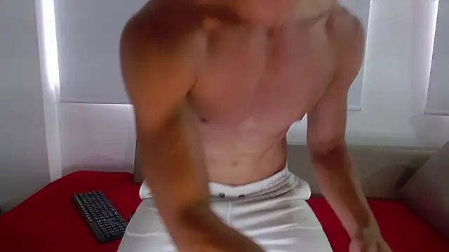 Snapshot of austinking_ chatting on March 17, 2025, 8:09 pm austinking online show from March 17, 2025, 8:09 pm