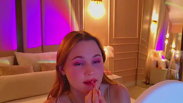 Snapshot of AmeliRoyse chatting on March 19, 2026, 5:13 pm AmeliRoyse online show from March 19, 2026, 5:13 pm