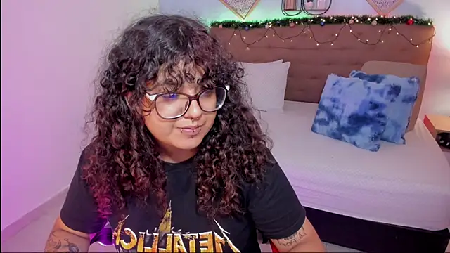  Lilly miller online show from December 3, 2025, 7:46 pm