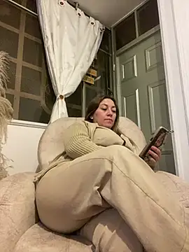 Snapshot of Luna-nevada chatting on February 20, 2026, 12:07 am Luna-nevada online show from February 20, 2026, 12:07 am