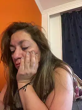 Luna-nevada online show from April 5, 2026, 9:16 am