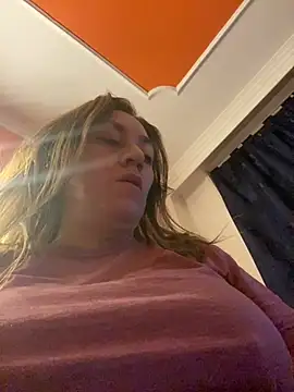 Snapshot of Luna-nevada chatting on February 11, 2026, 10:15 am Luna-nevada online show from February 11, 2026, 10:15 am