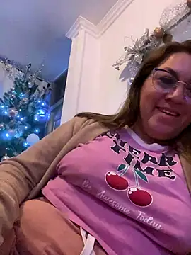 Luna-nevada online show from January 7, 2026, 12:15 am