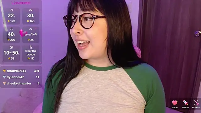 Oliviargf online show from March 17, 2025, 2:19 am