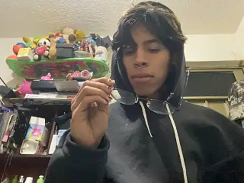 kirito kun online show from March 12, 2026, 3:12 am